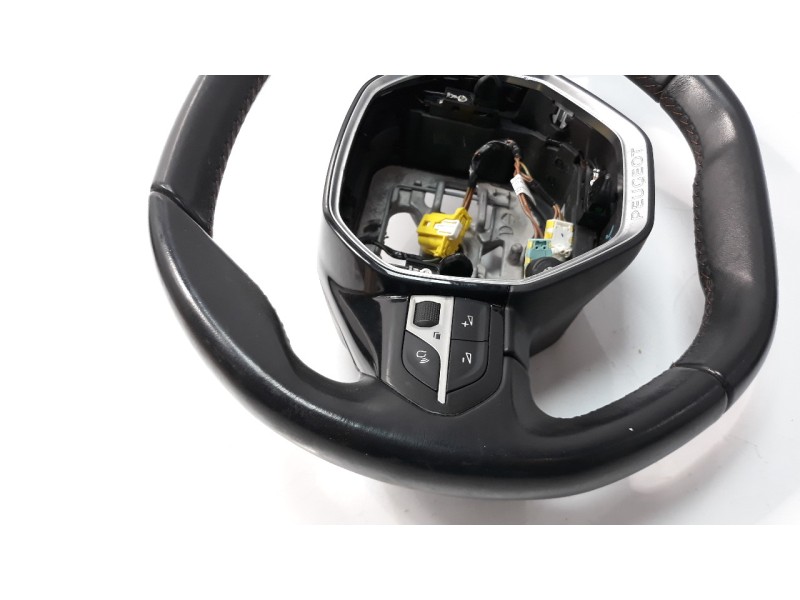 Recambio de volante para peugeot 5008 1.6 blue-hdi fap referencia OEM IAM 98105487AU  