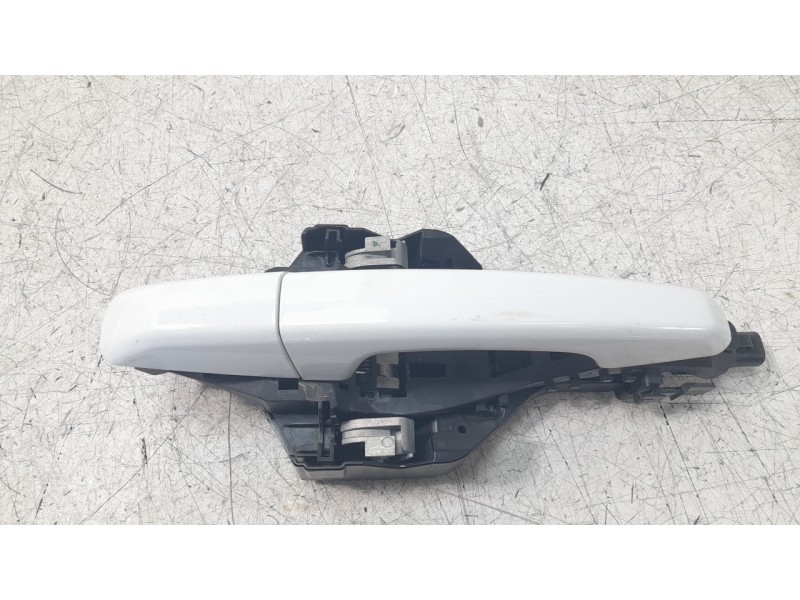 Recambio de maneta exterior trasera derecha para jaguar e-pace first edition referencia OEM IAM DK62224A00AA  