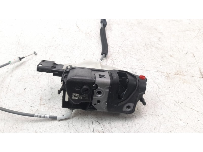 Recambio de cerradura puerta trasera derecha para peugeot 208 (p2) allure pack referencia OEM IAM 444128  