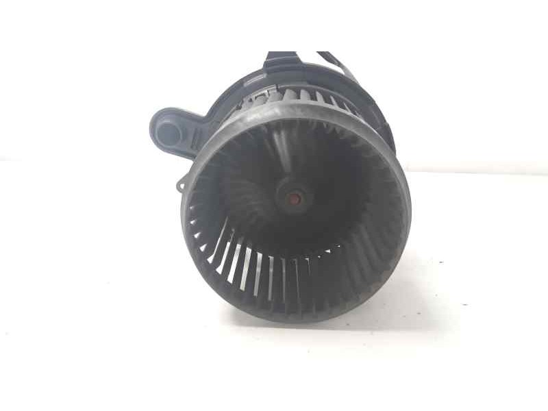Recambio de ventilador calefaccion para renault clio iv limited referencia OEM IAM 5R5833500 5P3730000 