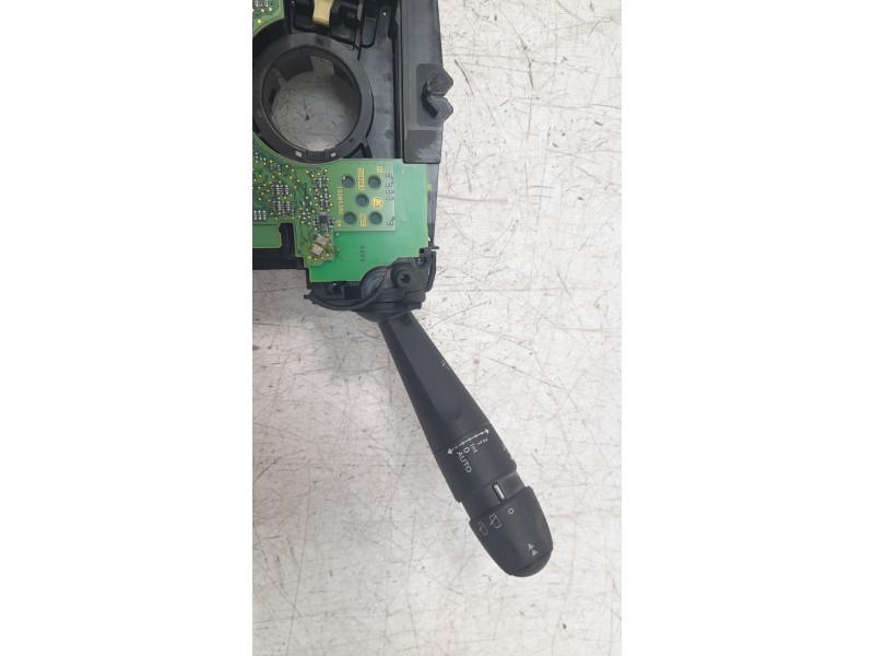 Recambio de mando multifuncion para peugeot 5008 1.6 blue-hdi fap referencia OEM IAM 98094485ZD  98312543ZD