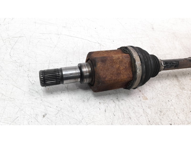 Recambio de transmision delantera izquierda para jaguar f-pace 300 sport awd referencia OEM IAM T4A50400  