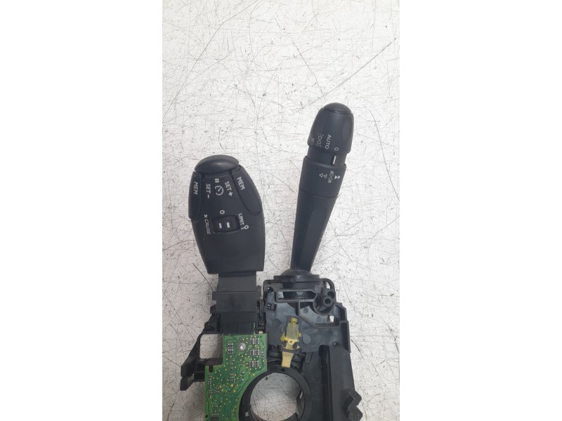 Recambio de mando multifuncion para peugeot 5008 1.6 blue-hdi fap referencia OEM IAM 98094485ZD  98312543ZD