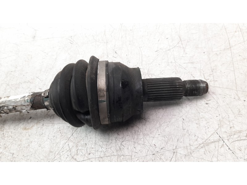 Recambio de transmision delantera izquierda para jaguar f-pace 300 sport awd referencia OEM IAM T4A50400  