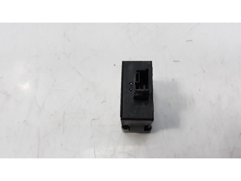 Recambio de interruptor para citroen c3 collection referencia OEM IAM 9666186877  