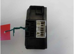 Recambio de mando elevalunas delantero izquierdo para fiat punto berl. (176) 75 sx referencia OEM IAM    2