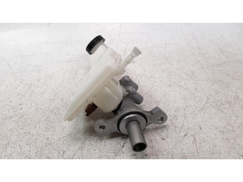 Recambio de bomba freno para peugeot 208 (p2) allure pack referencia OEM IAM 1643581380  