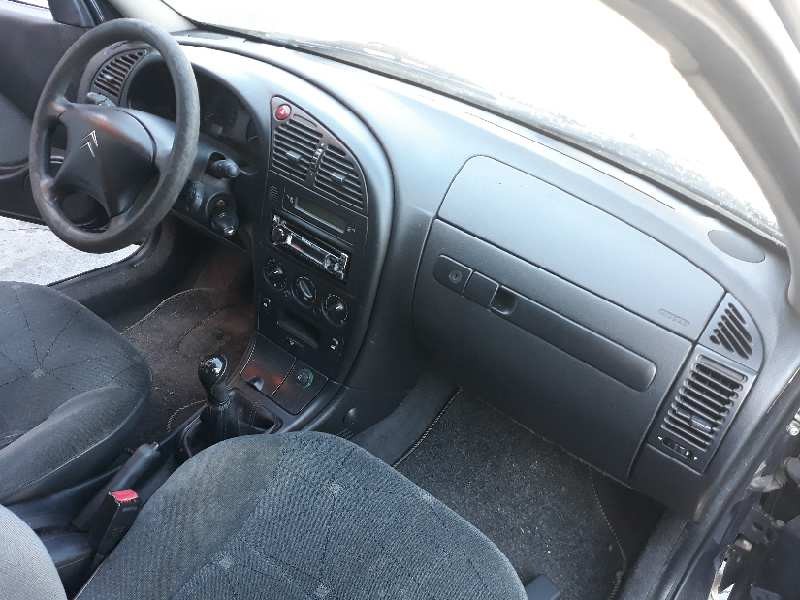 citroen xsara berlina del año 2002