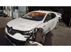 renault megane iv berlina 5p del año 2015 2