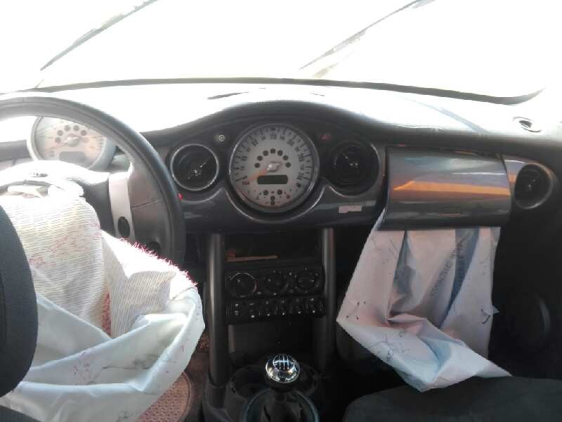 mini mini (r50,r53) del año 2004