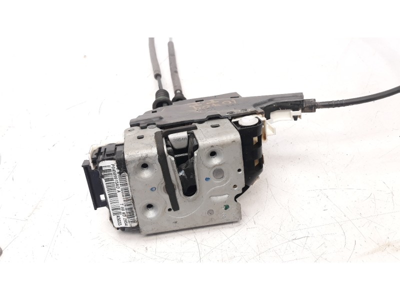 Recambio de cerradura puerta trasera izquierda para jeep cherokee 2.0 m-jet cat referencia OEM IAM 04589915AD  