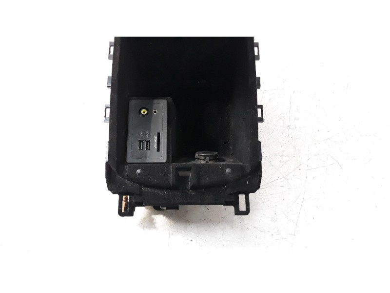 Recambio de guantera para infiniti q50 3.5 v6 cat (híbrido) referencia OEM IAM 969104GT0A  