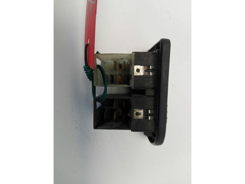 Recambio de mando elevalunas delantero izquierdo para alfa romeo 145 2.0 turbodiesel referencia OEM IAM   