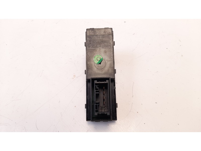 Recambio de mando elevalunas trasero derecho para fiat tipo ii (357) berlina easy referencia OEM IAM 7356546670  
