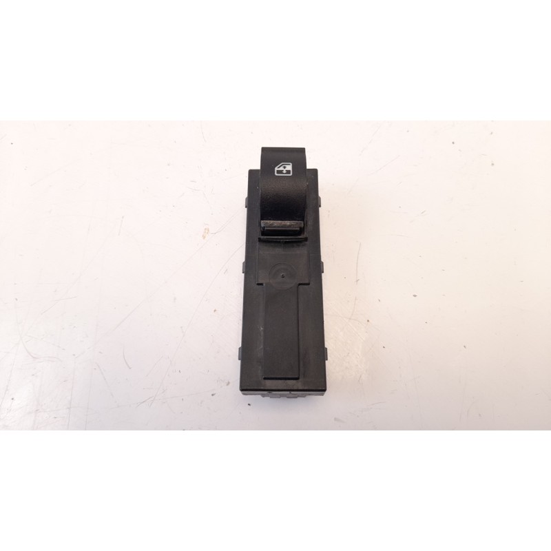 Recambio de mando elevalunas trasero izquierdo para fiat tipo ii (357) berlina easy referencia OEM IAM 7356546670  