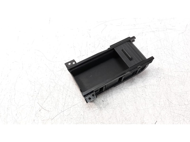 Recambio de guantera para peugeot 508 sw 1.6 e-hdi fap referencia OEM IAM 9688547677  