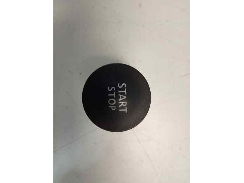 Recambio de modulo electronico para renault clio iv referencia OEM IAM 251503211R  