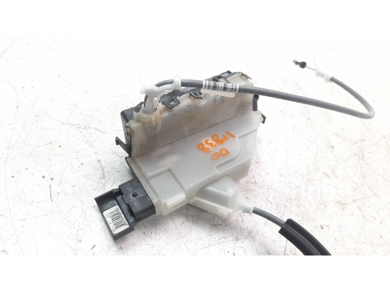 Recambio de cerradura puerta delantera derecha para peugeot 208 (p2) allure pack referencia OEM IAM 444121  