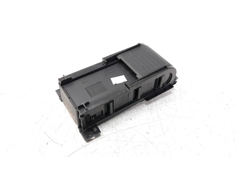 Recambio de guantera para peugeot 508 sw 1.6 e-hdi fap referencia OEM IAM 9688547677  