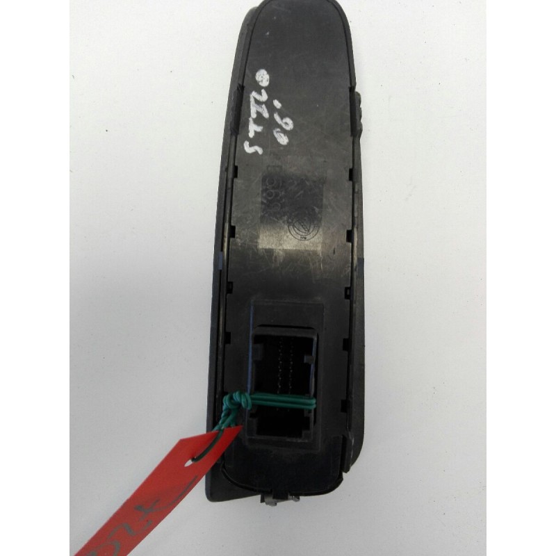 Recambio de mando elevalunas delantero izquierdo para fiat stilo (192) 1.9 jtd 115 actual (i) referencia OEM IAM   