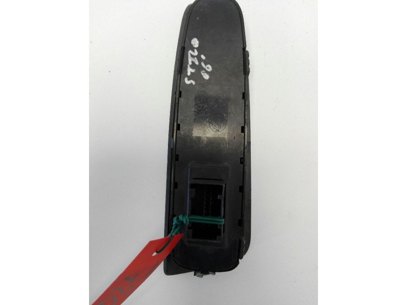 Recambio de mando elevalunas delantero izquierdo para fiat stilo (192) 1.9 jtd 115 actual (i) referencia OEM IAM   