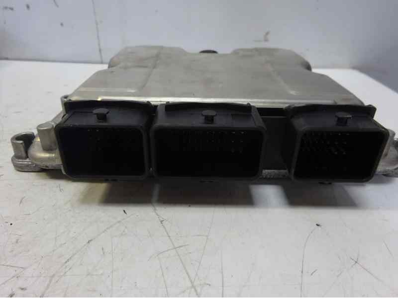 Recambio de centralita motor uce para citroen c5 berlina 2.0 hdi sx referencia OEM IAM 9652183880 0281011524 