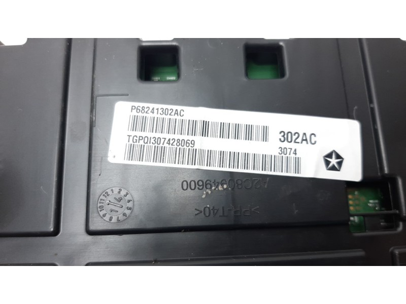 Recambio de cuadro instrumentos para jeep cherokee 2.0 m-jet cat referencia OEM IAM 68241302AE  