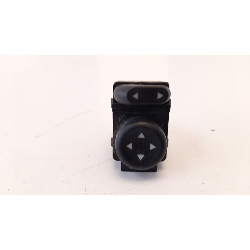 Recambio de mando retrovisor para fiat tipo ii (357) berlina easy referencia OEM IAM B569  