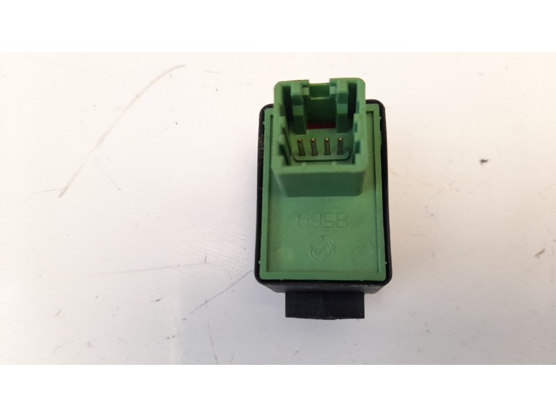 Recambio de mando retrovisor para fiat tipo ii (357) berlina easy referencia OEM IAM B569  