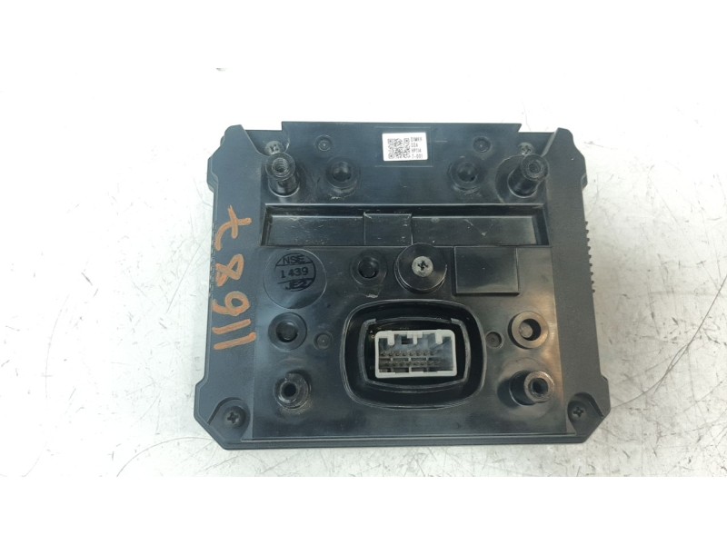 Recambio de cuadro instrumentos para honda x-adv referencia OEM IAM 37100MKHD21  