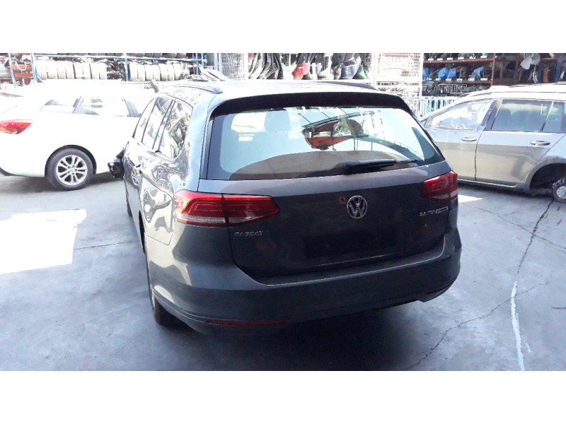 volkswagen passat variant (3g5) del año 2017