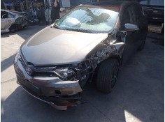 toyota auris del año 2018 2