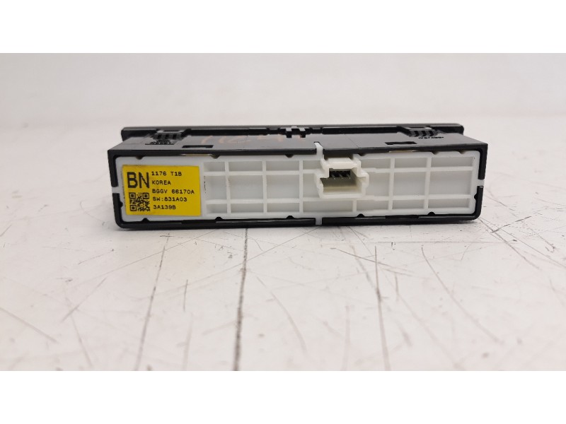 Recambio de mando multifuncion para mazda 3 berlina (bp) referencia OEM IAM BDJD66170A  