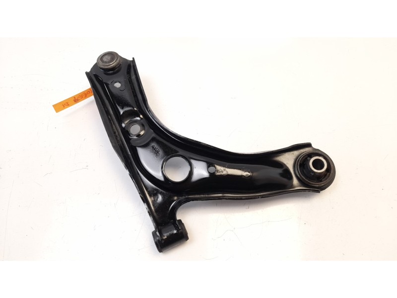 Recambio de brazo suspension inferior delantero izquierdo para peugeot 108 top 1.0 vti referencia OEM IAM 1614191480  ZWDCT036
