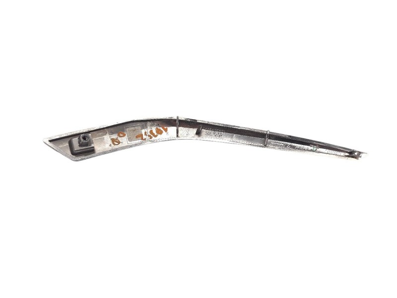 Recambio de molduras delanteras para peugeot 208 1.2 16v vti referencia OEM IAM 1609871X  