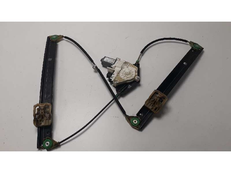 Recambio de elevalunas delantero izquierdo para audi a4 ber. (b8) básico referencia OEM IAM 8K0837461 106022816 111471