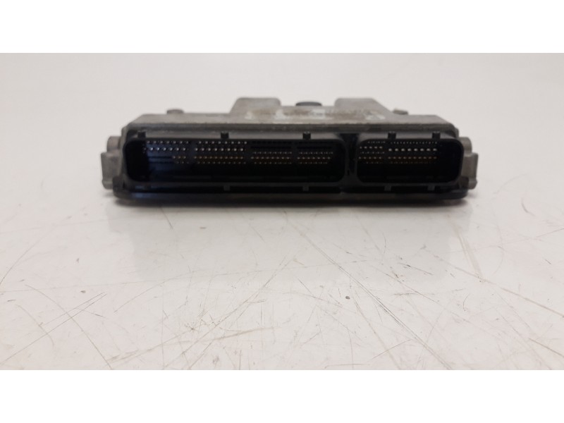 Recambio de centralita motor uce para peugeot 108 top 1.0 vti referencia OEM IAM 896610H731 0261S1020H 