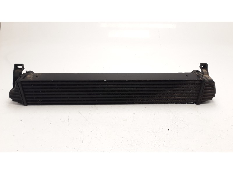 Recambio de intercooler para jeep cherokee 2.0 m-jet cat referencia OEM IAM AA1271004731  