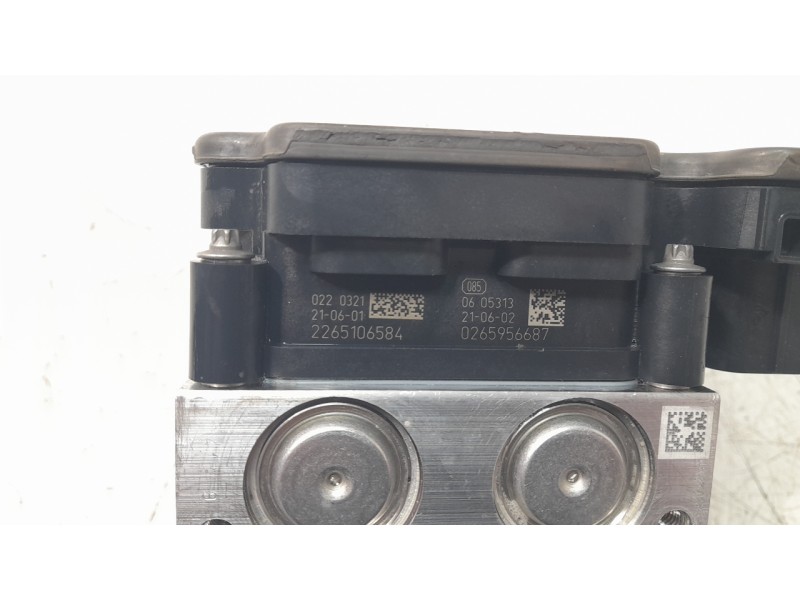 Recambio de abs para volkswagen t-cross 1.0 tsi referencia OEM IAM 2Q0614517AQ  