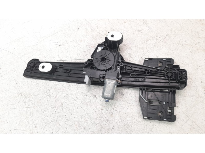 Recambio de elevalunas trasero derecho para peugeot 208 (p2) allure pack referencia OEM IAM 9829045580  