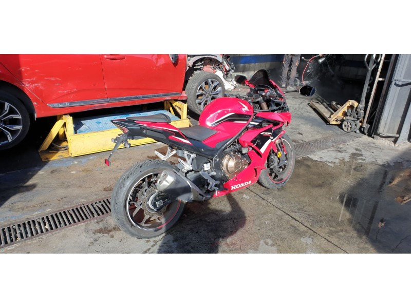honda cbr 500r del año 2023