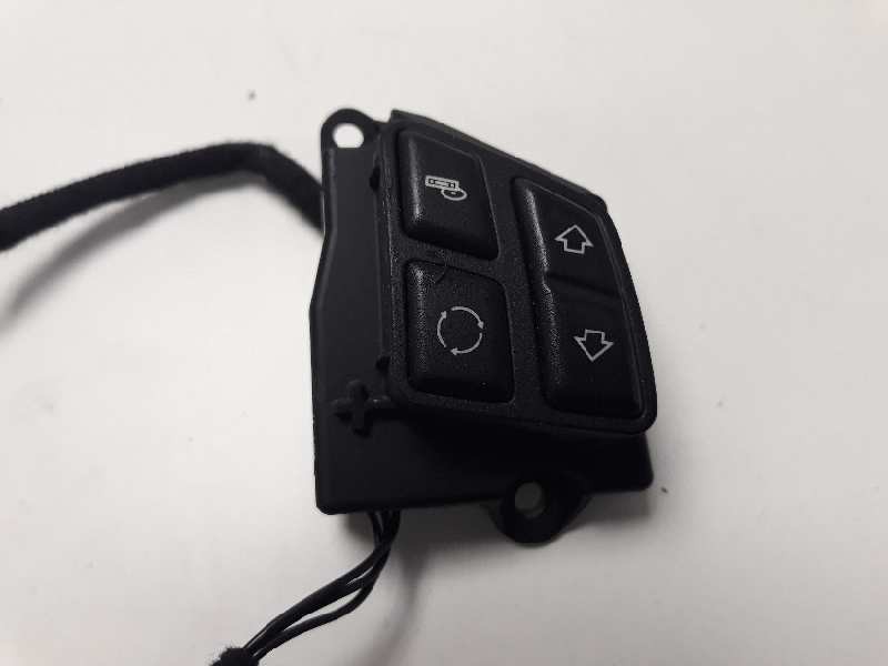 Recambio de mando volante para bmw serie 1 berlina (e81/e87) 120i referencia OEM IAM 912328801 13612703 