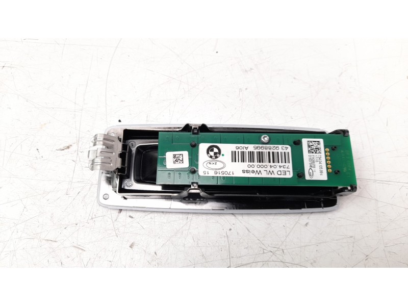 Recambio de luz interior para bmw serie x1 (f48) 2.0 16v referencia OEM IAM 7340410599  
