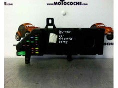 CAJA RELES / FUSIBLES 1323679 518898002 6878