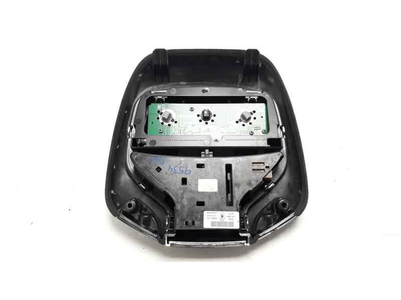 Recambio de luz interior para maserati ghibli diesel referencia OEM IAM 670020257  