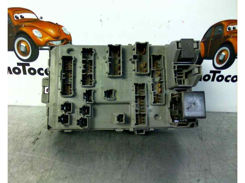Recambio de caja reles / fusibles para honda accord berlina (cg7-9/ch1-7) 1.8 16v cat referencia OEM IAM 3820AS1AG000  4526