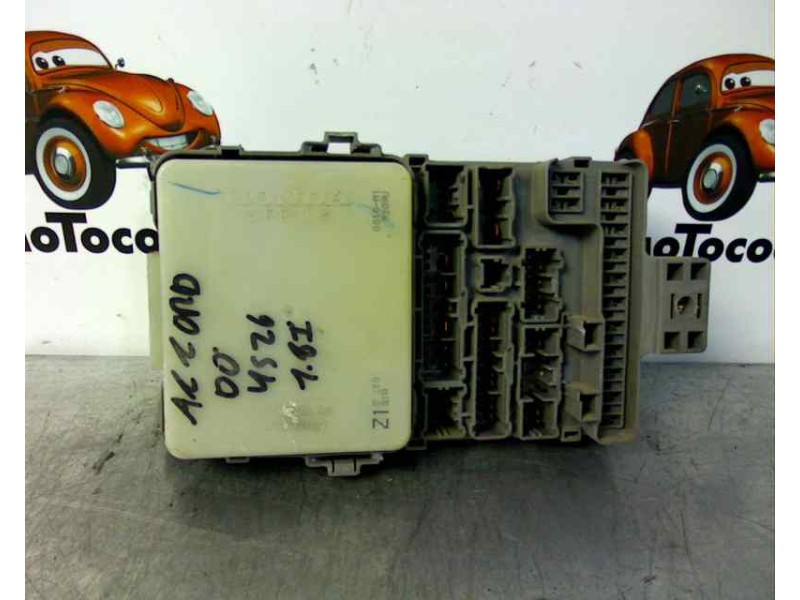 Recambio de caja reles / fusibles para honda accord berlina (cg7-9/ch1-7) 1.8 16v cat referencia OEM IAM 3820AS1AG000  4526