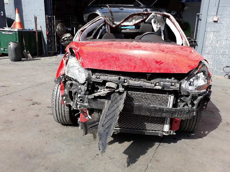 opel adam del año 2016