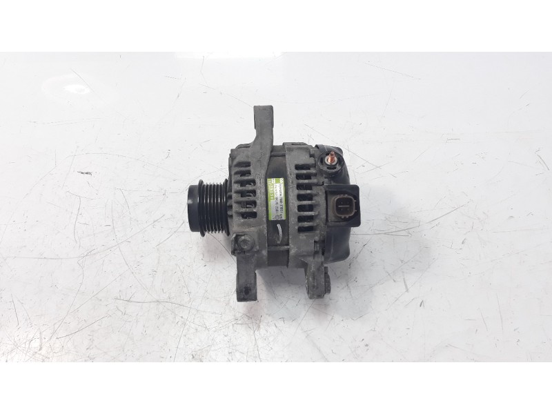 Recambio de alternador para toyota rav 4 (a3) 2.0 16v cat referencia OEM IAM 2706037051 ALF310304 