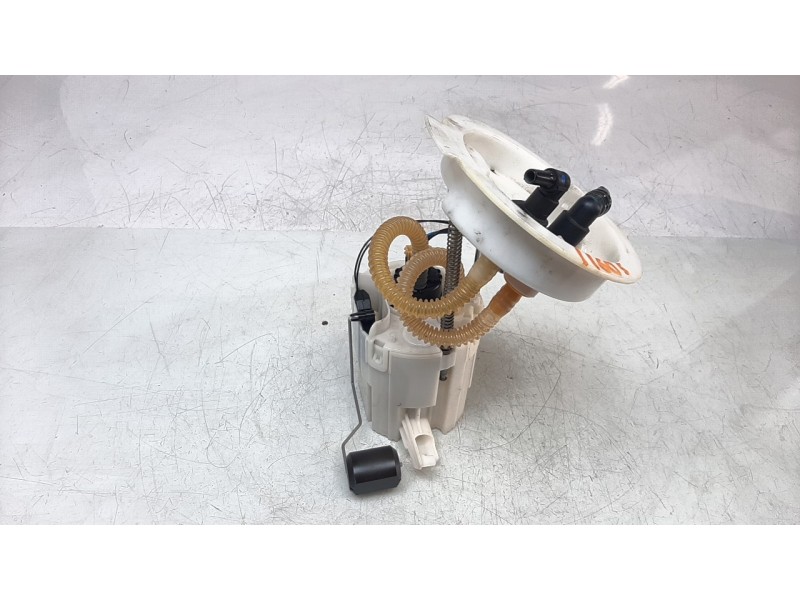 Recambio de bomba combustible para bmw serie 3 lim. (f30) 318d referencia OEM IAM 7243972 724397213 